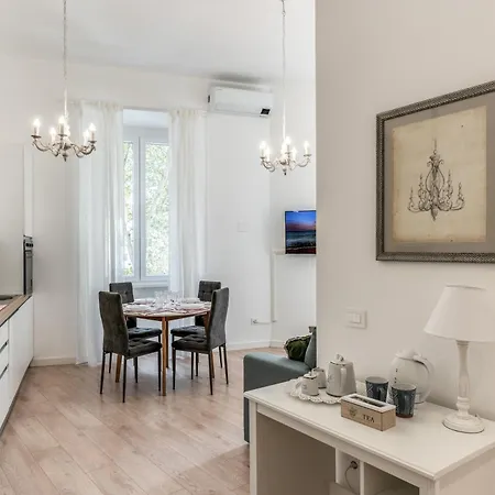 Fresh House Vaticano